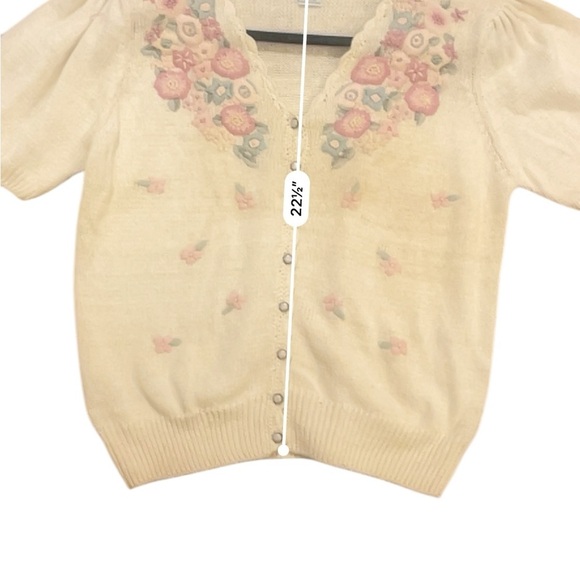 Vintage Floral Embroidered Cardigan pearlized buttons cream pink coquette med - Picture 3 of 10
